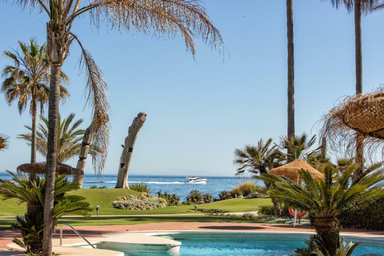 Hanami Alcazaba Beach Front Sea View Estepona Exterior photo