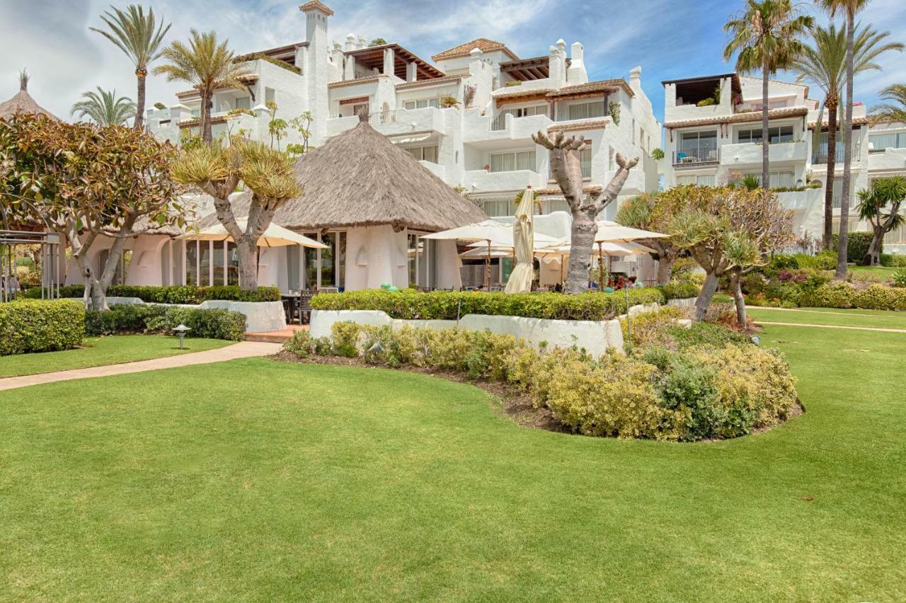 Hanami Alcazaba Beach Front Sea View Estepona Exterior photo