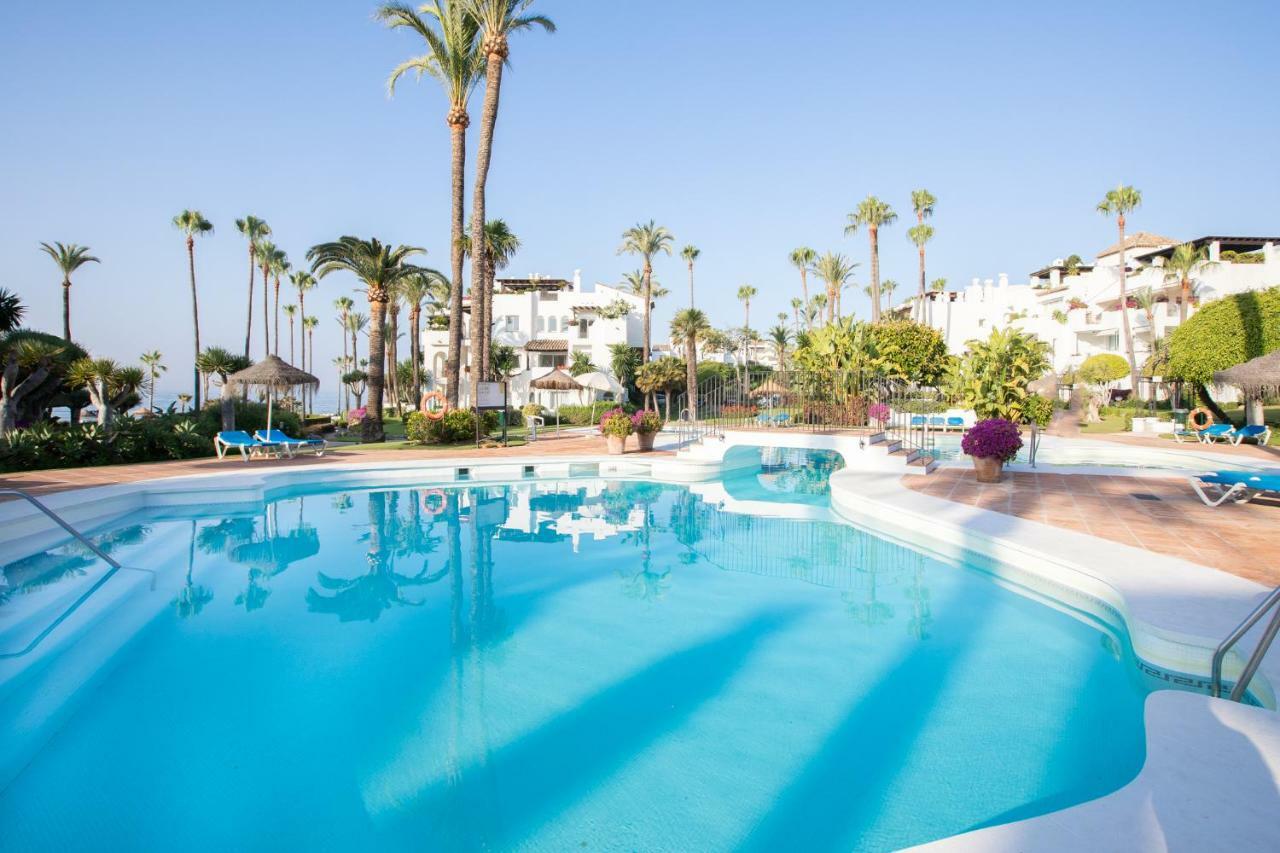 Hanami Alcazaba Beach Front Sea View Estepona Exterior photo