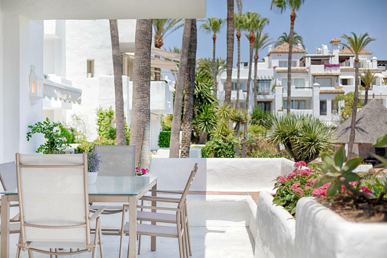 Hanami Alcazaba Beach Front Sea View Estepona Exterior photo