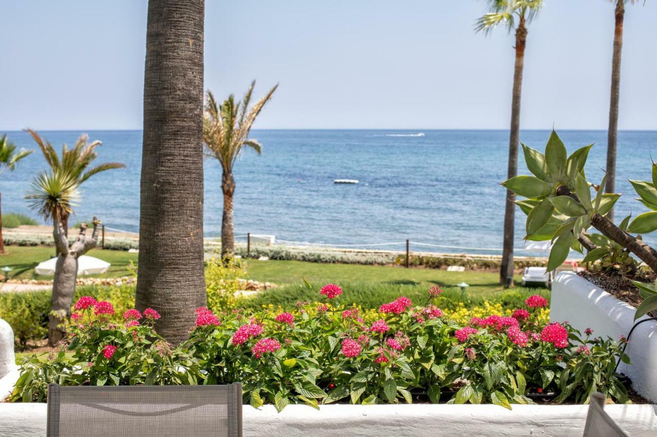 Hanami Alcazaba Beach Front Sea View Estepona Exterior photo